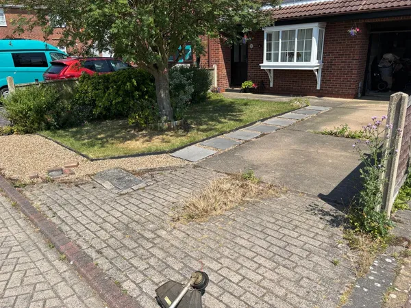 Fencing, decking, and handyman installation